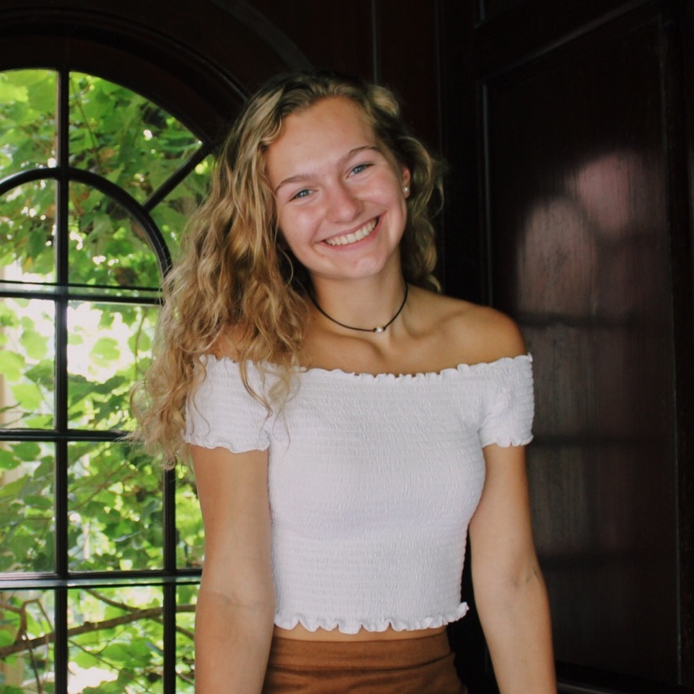 Meet your Posher, Lucy